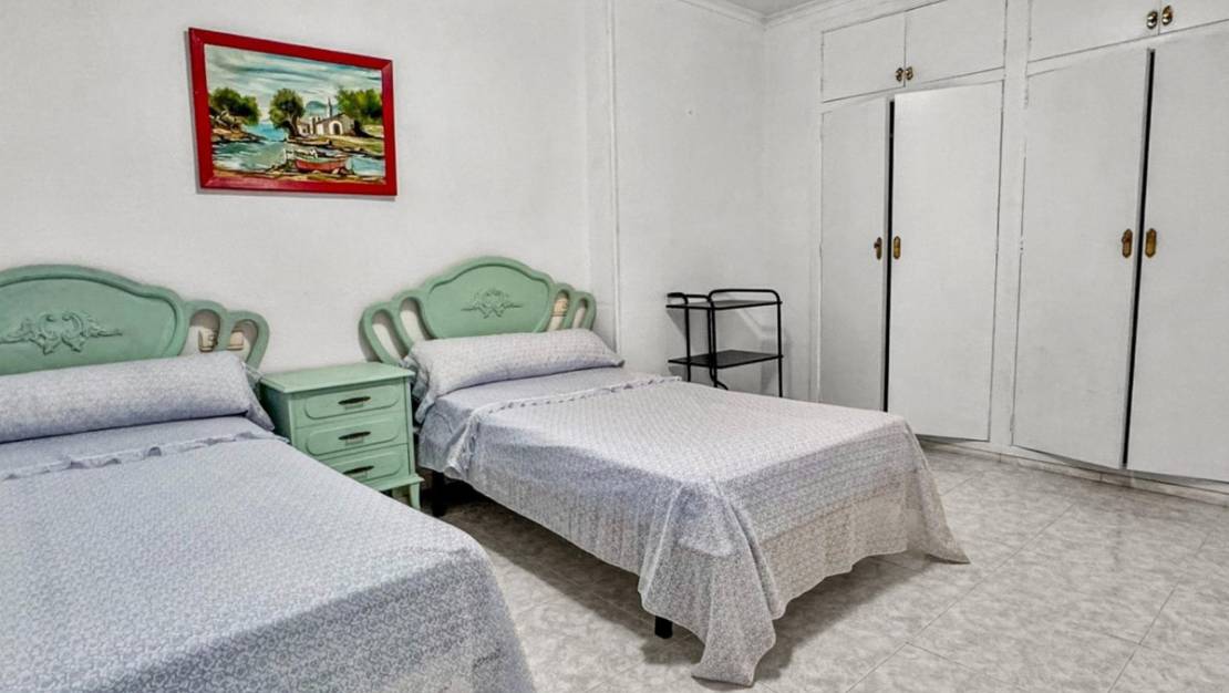 Sale - Apartment - Torrevieja - Playa de los Locos