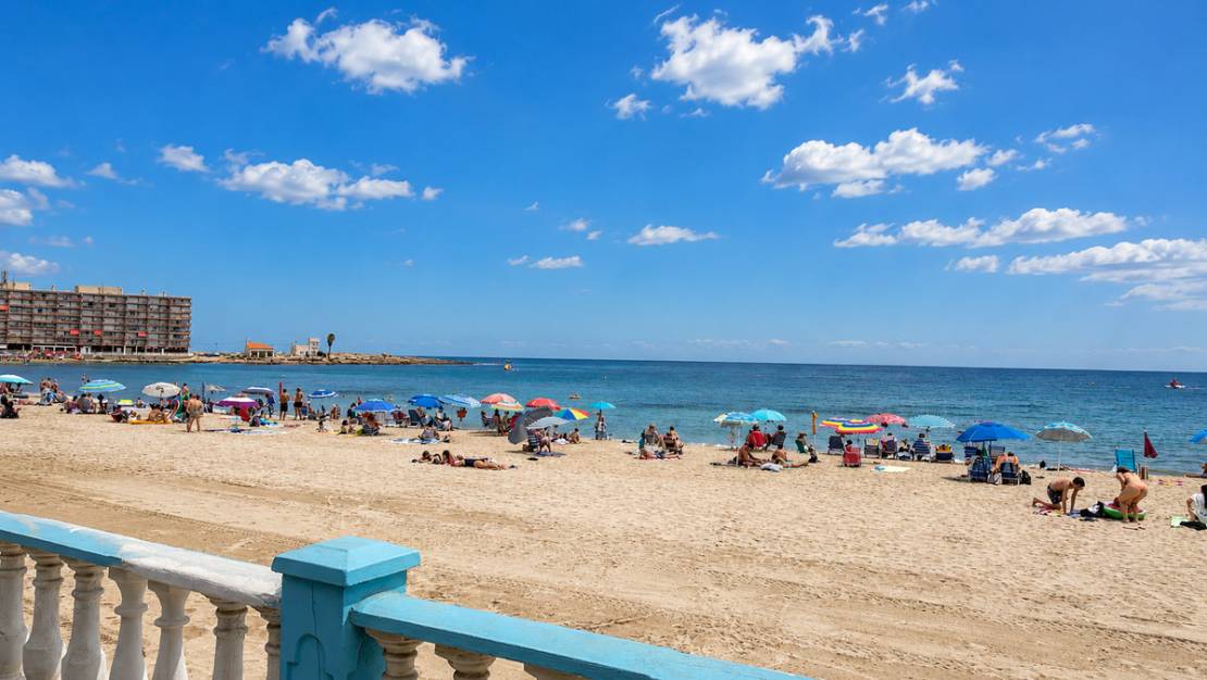 Sale - Apartment - Torrevieja - Playa de los Locos
