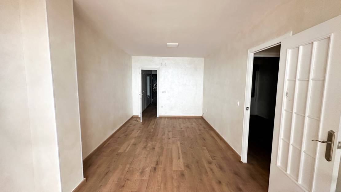 Sale - Apartment - Torrevieja - Playa de los Locos