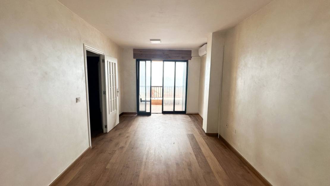 Sale - Apartment - Torrevieja - Playa de los Locos