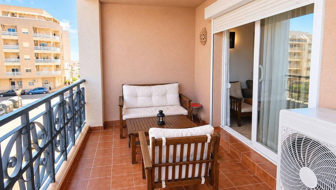 Sale - Apartment - Torrevieja - Playa de los Locos