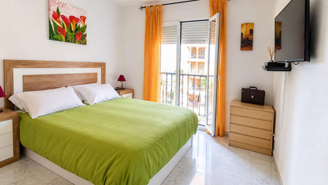 Sale - Apartment - Torrevieja - Playa de los Locos