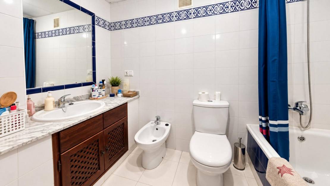 Sale - Apartment - Torrevieja - Playa de los Locos