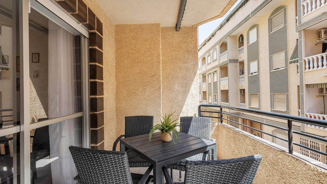 Sale - Apartment - Torrevieja - Playa de los Locos