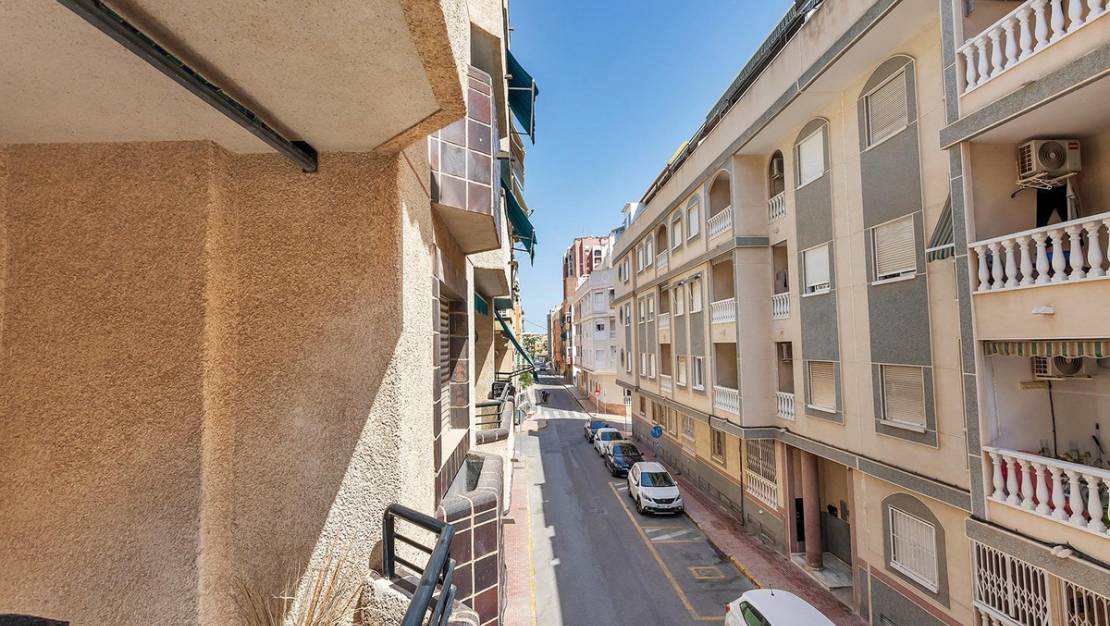 Sale - Apartment - Torrevieja - Playa de los Locos