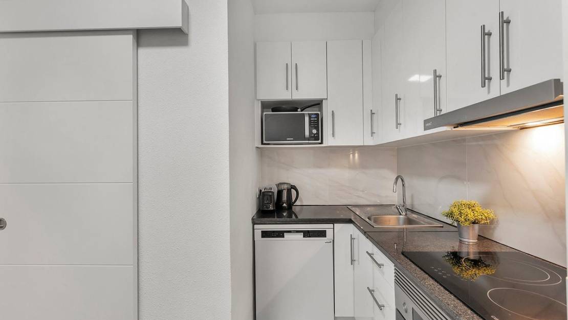 Sale - Apartment - Torrevieja - Playa de los Locos