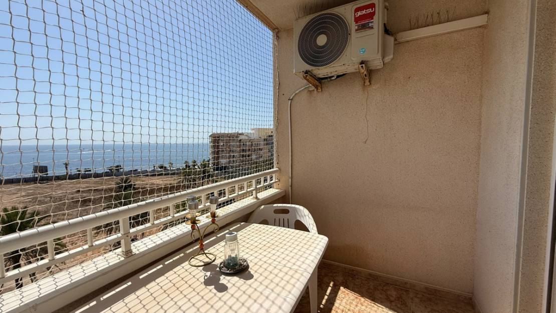 Sale - Apartment - Torrevieja - Playa de los Locos