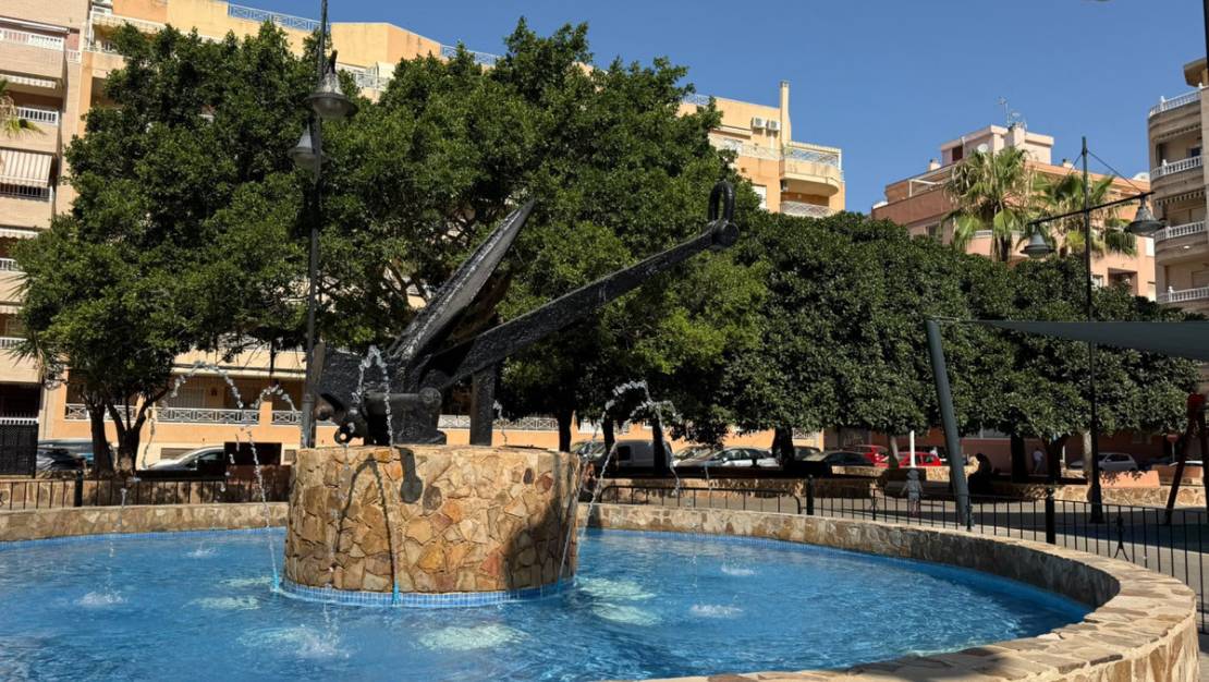 Sale - Apartment - Torrevieja - Playa de los Locos