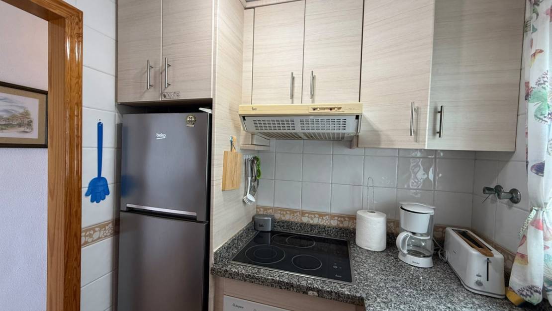 Sale - Apartment - Torrevieja - Playa de los Locos