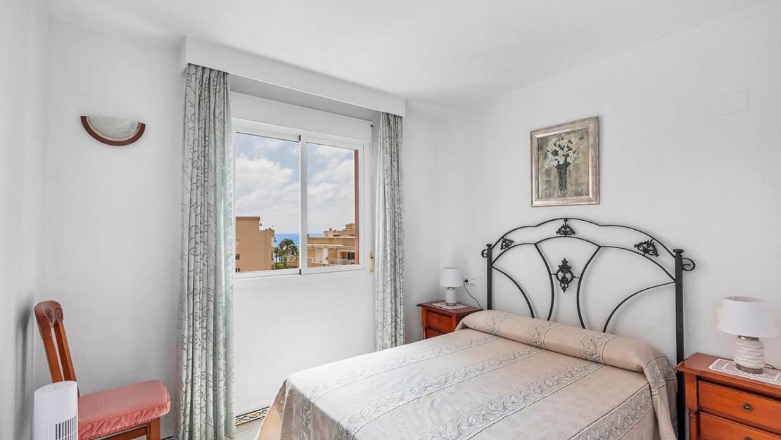 Sale - Apartment - Torrevieja - Playa de los Locos