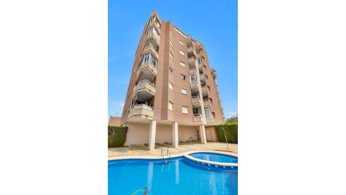 Sale - Apartment - Torrevieja - Playa de los Locos