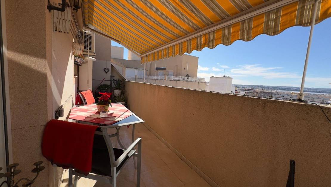 Sale - Apartment - Torrevieja - Playa de los Locos