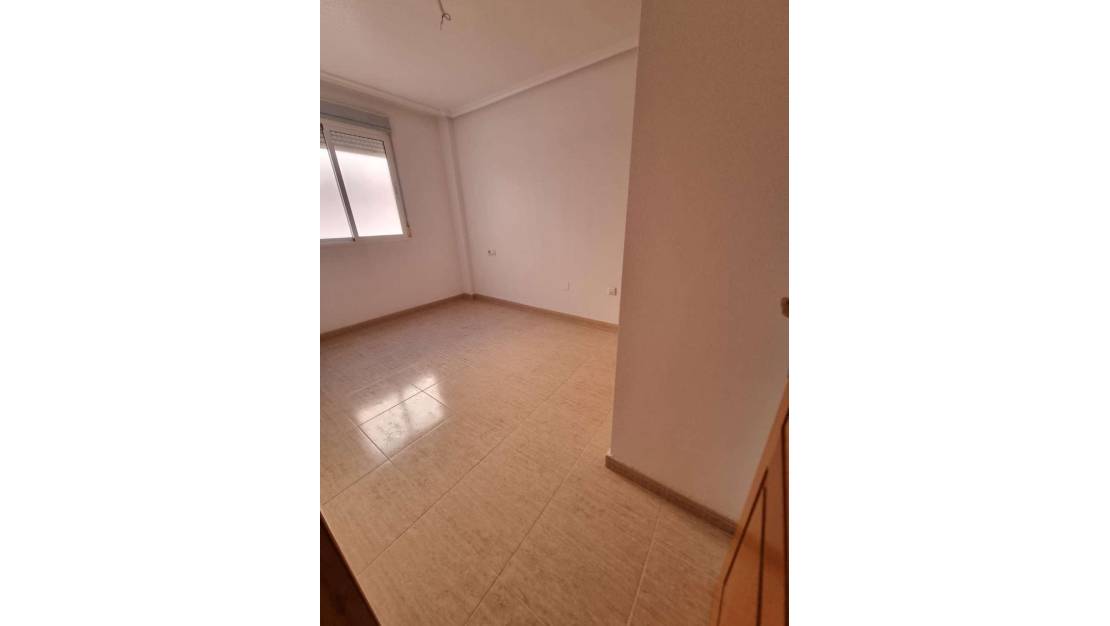 Sale - Apartment - Torrevieja - Playa de los Locos