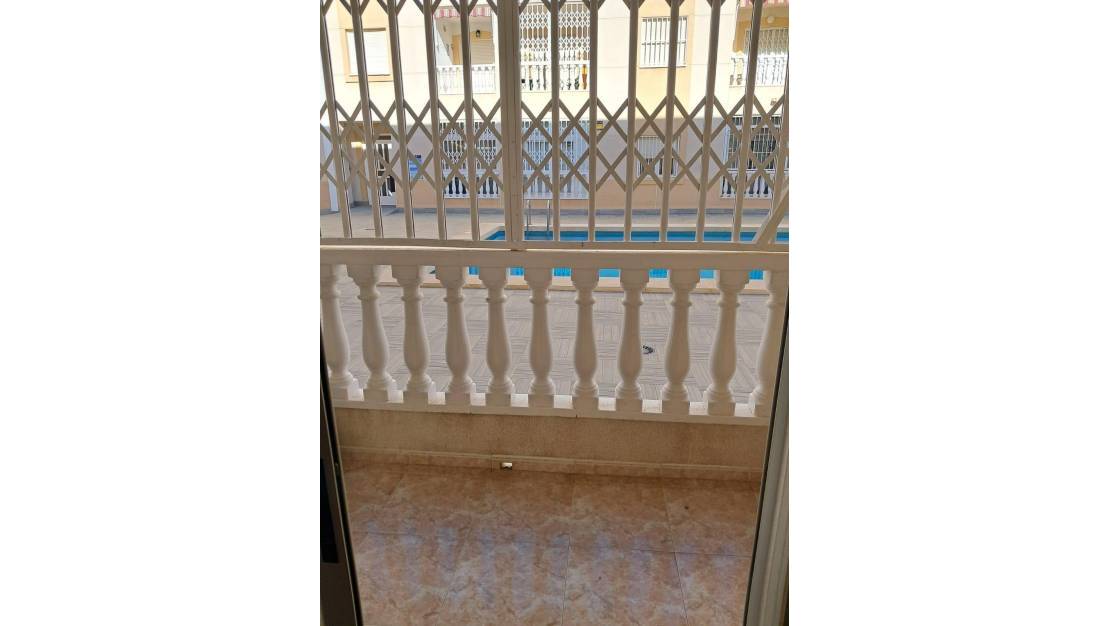 Sale - Apartment - Torrevieja - Playa de los Locos