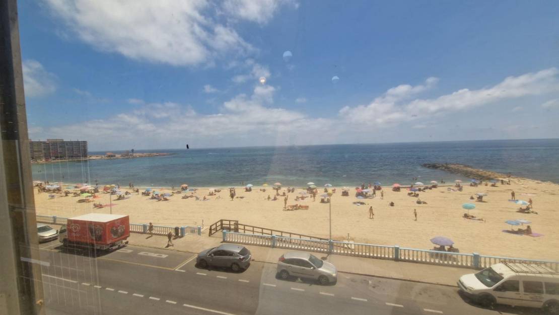 Sale - Apartment - Torrevieja - Playa de los Locos