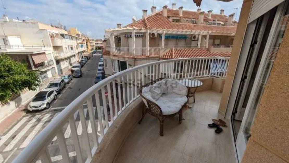 Sale - Apartment - Torrevieja - Playa de los Locos