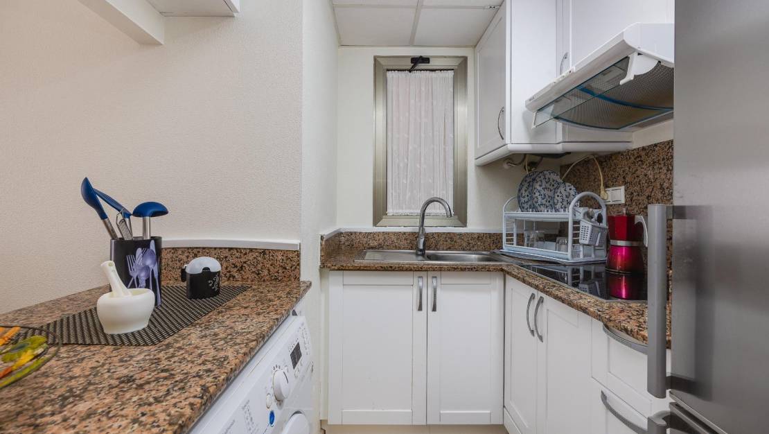 Sale - Apartment - Torrevieja - Playa de los Locos