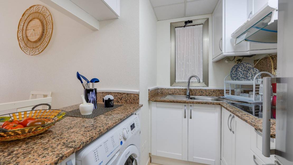 Sale - Apartment - Torrevieja - Playa de los Locos