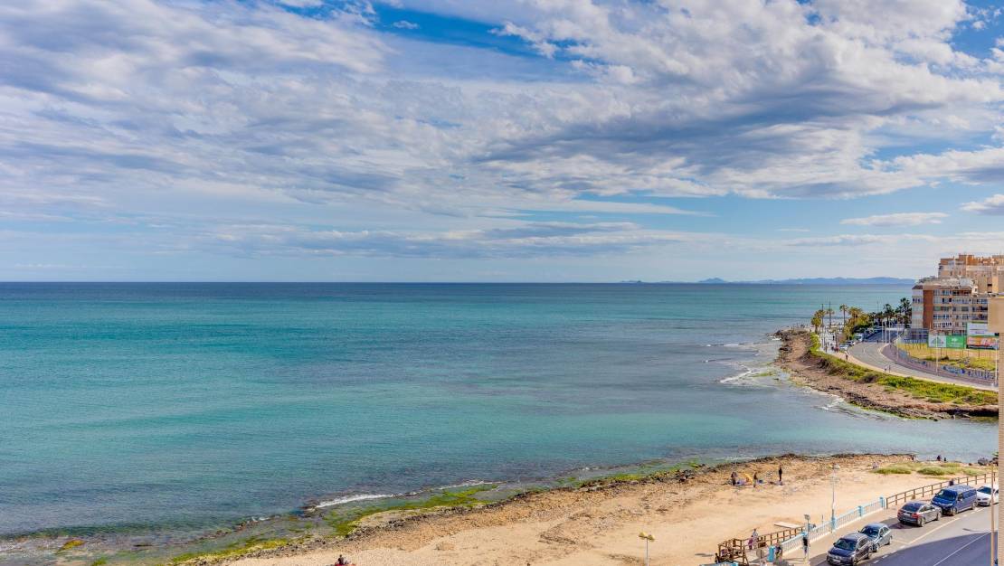 Sale - Apartment - Torrevieja - Playa de los Locos