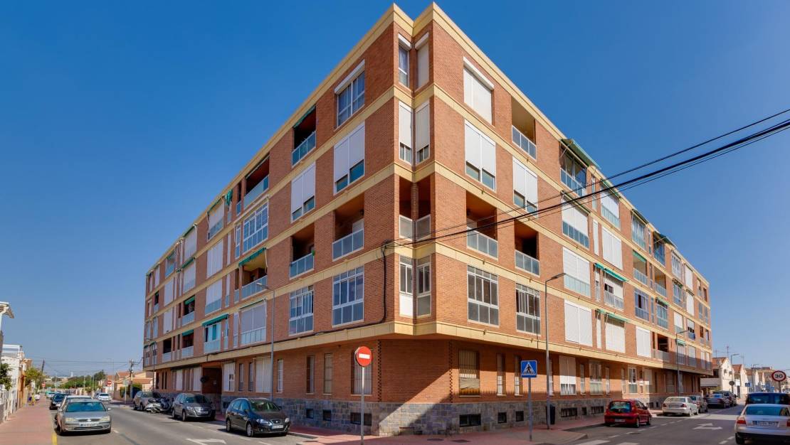 Sale - Apartment - Torrevieja - Playa de los Naufragos