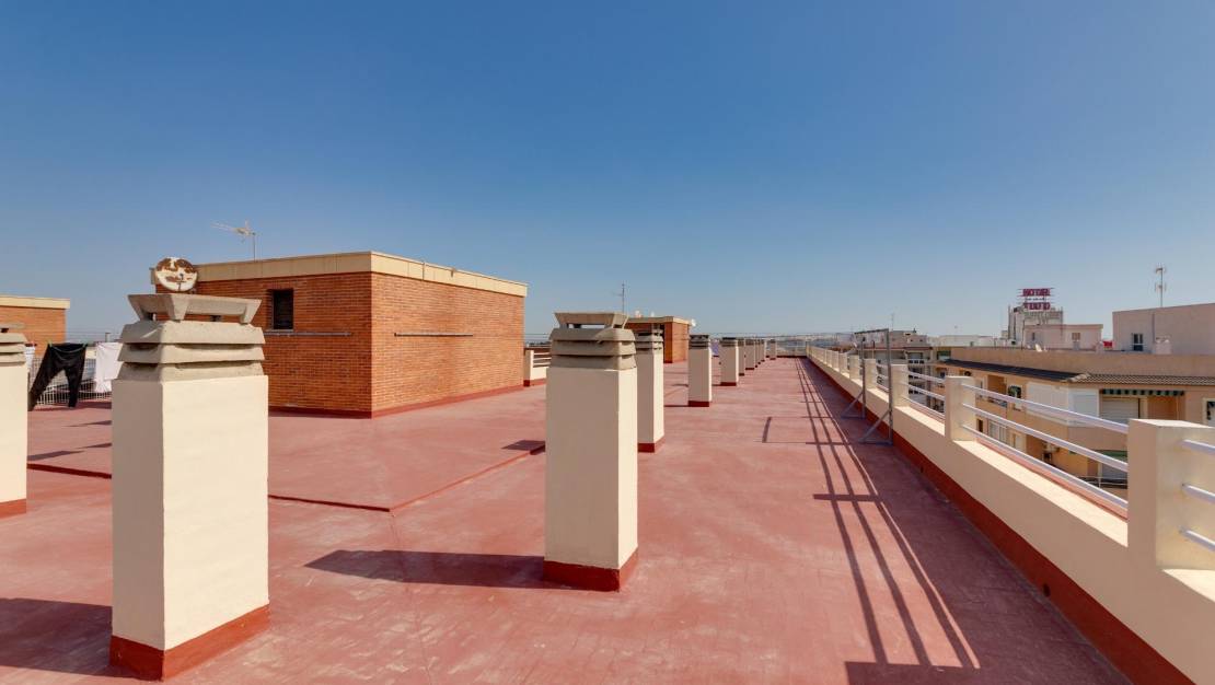 Sale - Apartment - Torrevieja - Playa de los Naufragos