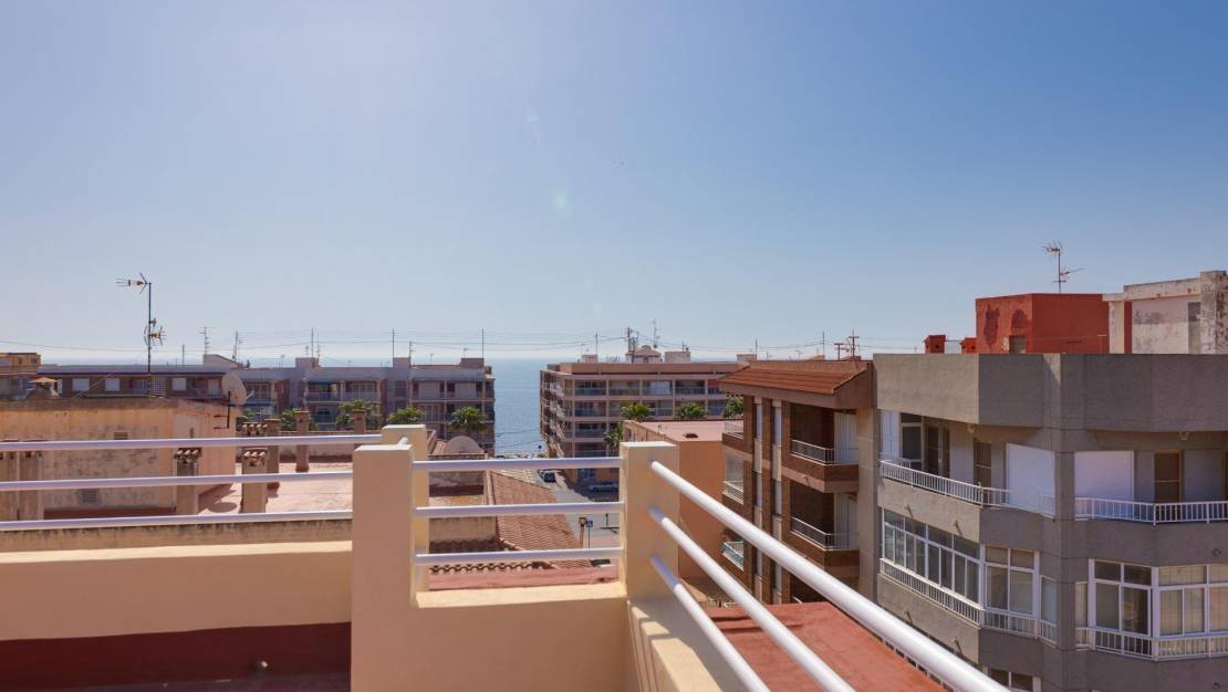 Sale - Apartment - Torrevieja - Playa de los Naufragos