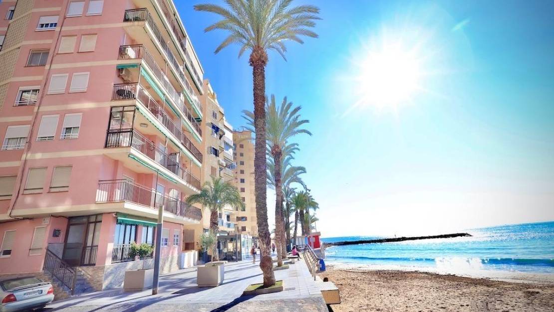 Sale - Apartment - Torrevieja - Playa del Cura