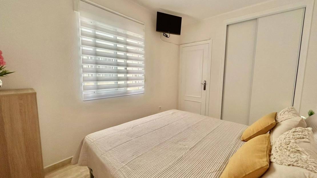 Sale - Apartment - Torrevieja - Playa del Cura