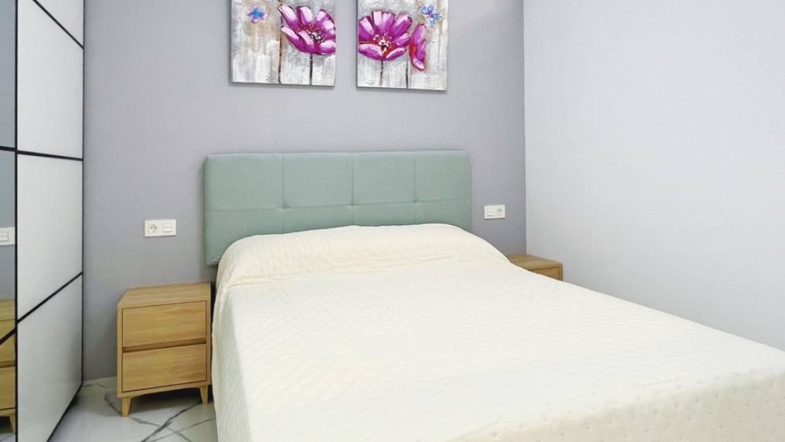 Sale - Apartment - Torrevieja - Playa del Cura