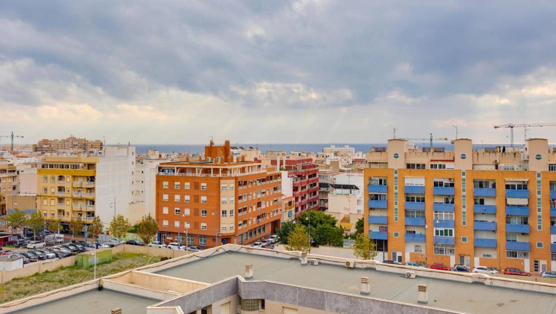 Sale - Apartment - Torrevieja - Playa del Cura