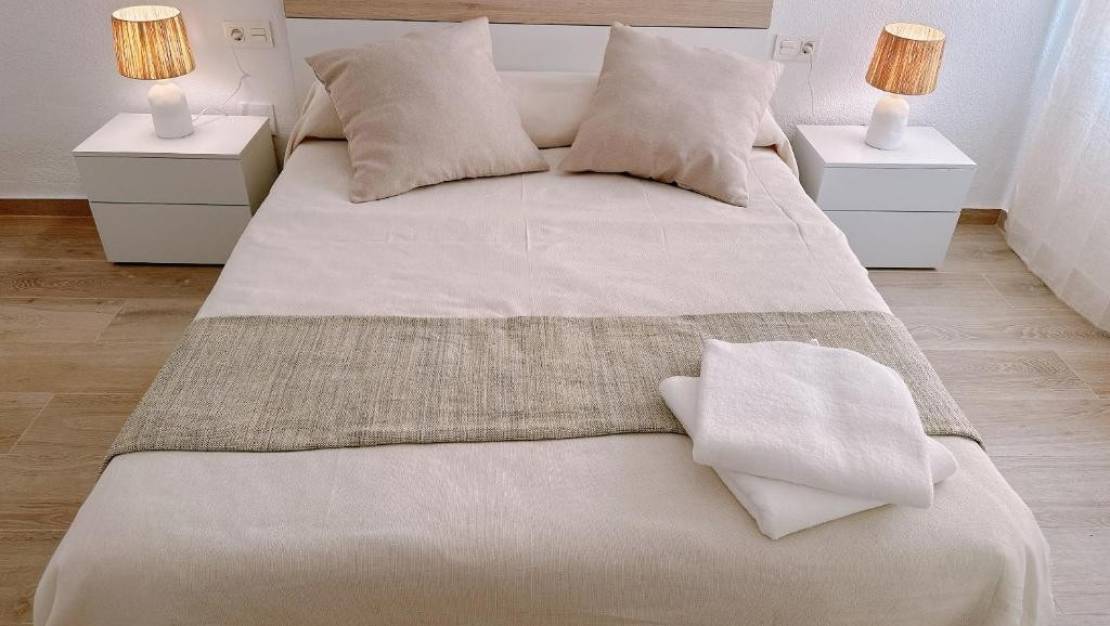 Sale - Apartment - Torrevieja - Playa del Cura