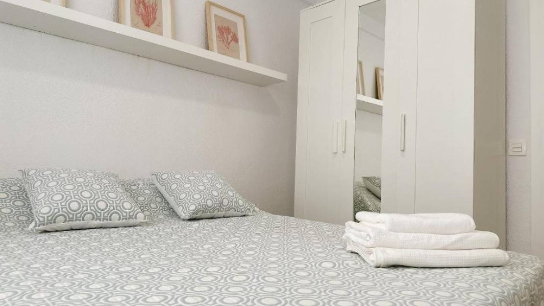 Sale - Apartment - Torrevieja - Playa del Cura