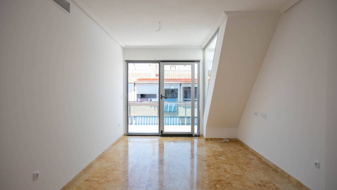 Sale - Apartment - Torrevieja - Playa del Cura