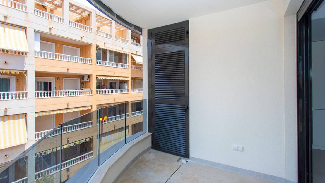 Sale - Apartment - Torrevieja - Playa del Cura