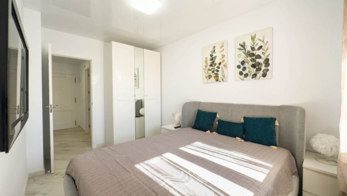 Sale - Apartment - Torrevieja - Playa del Cura