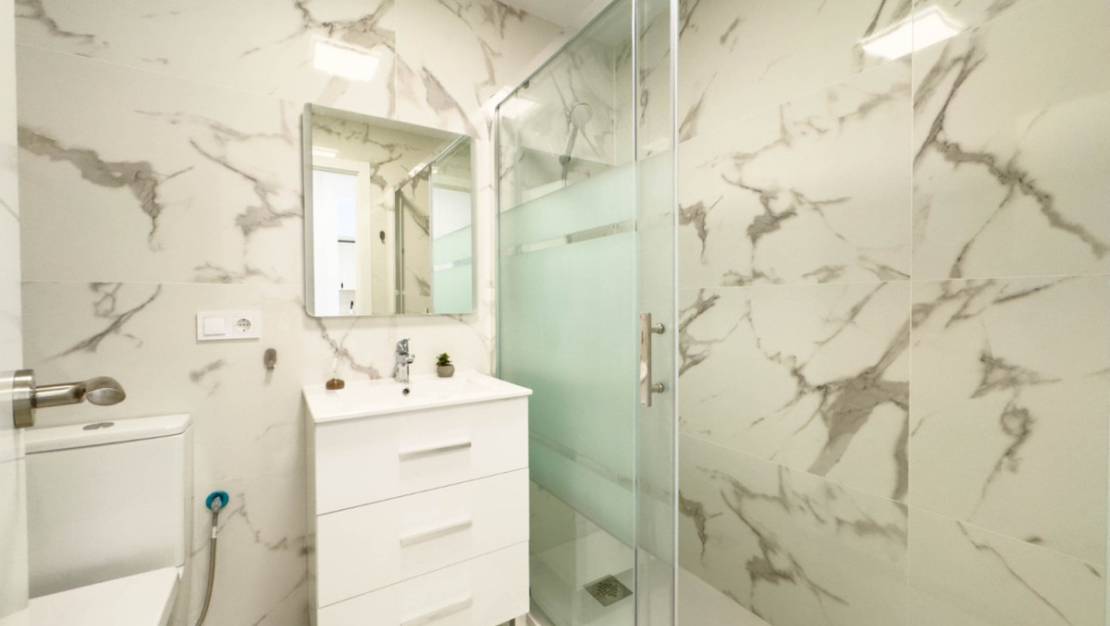 Sale - Apartment - Torrevieja - Playa del Cura