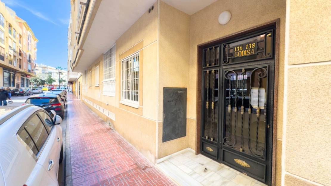 Sale - Apartment - Torrevieja - Playa del Cura