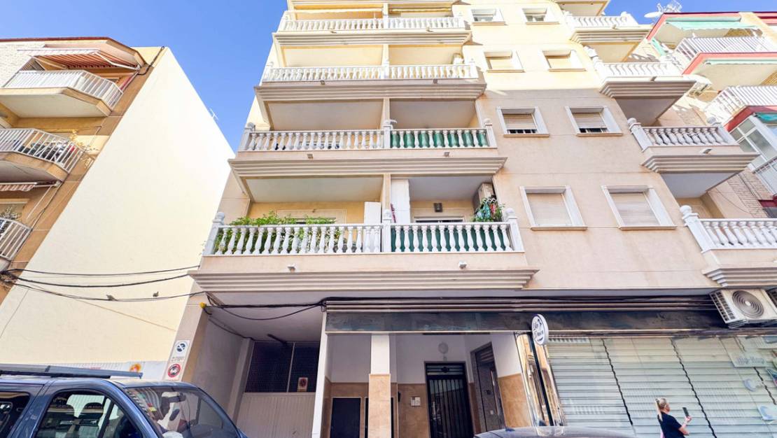 Sale - Apartment - Torrevieja - Playa del Cura