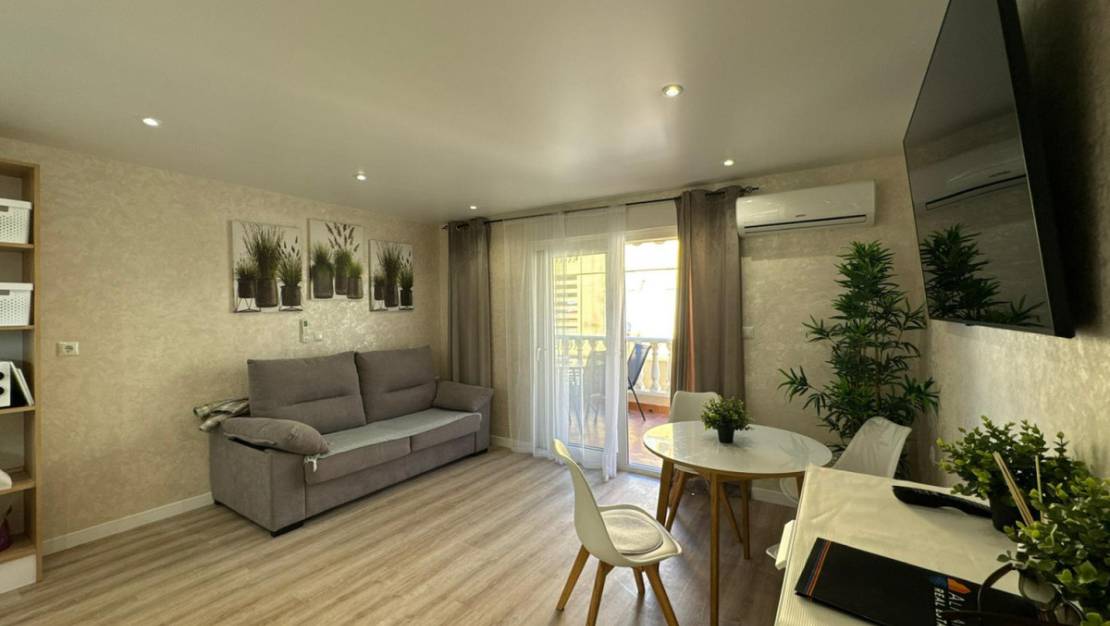 Sale - Apartment - Torrevieja - Playa del Cura