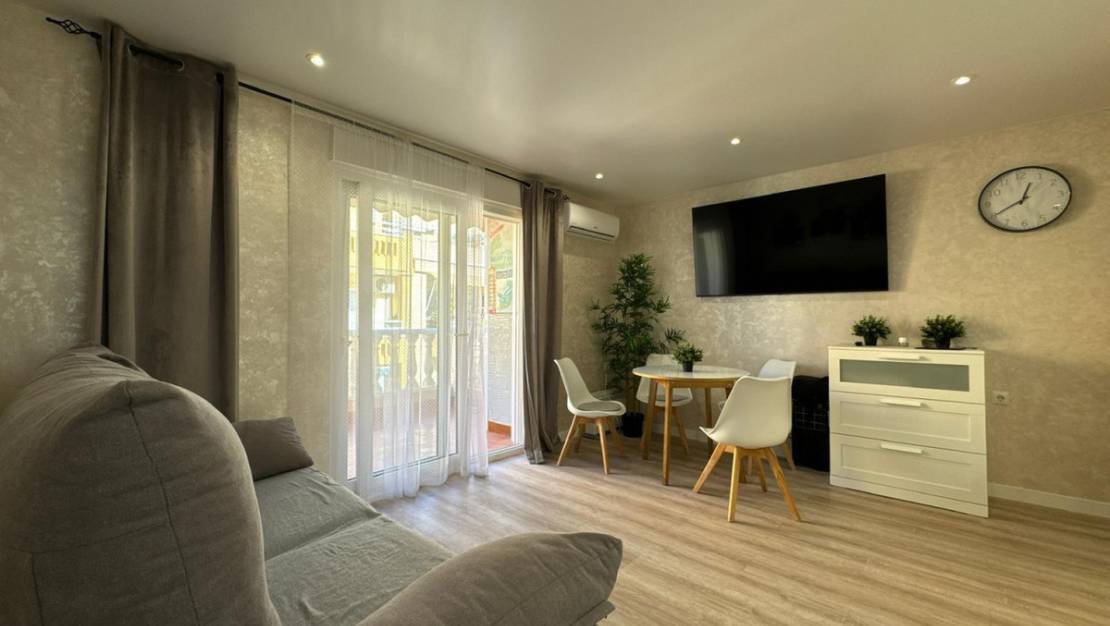 Sale - Apartment - Torrevieja - Playa del Cura