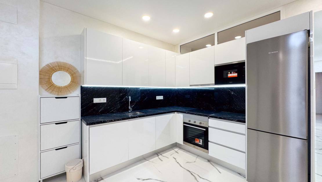 Sale - Apartment - Torrevieja - Playa del Cura