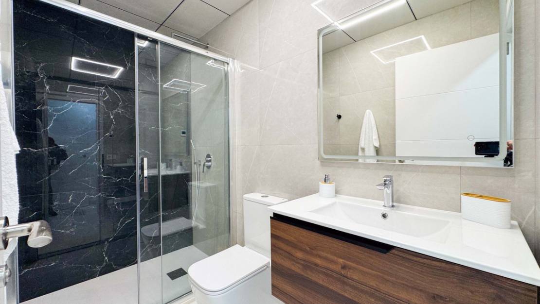 Sale - Apartment - Torrevieja - Playa del Cura