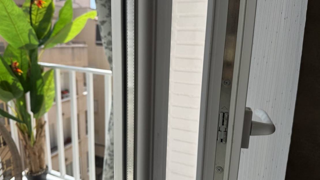 Sale - Apartment - Torrevieja - Playa del Cura