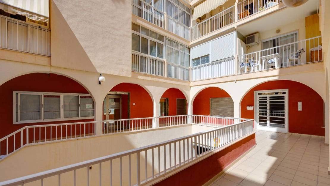 Sale - Apartment - Torrevieja - Playa del Cura