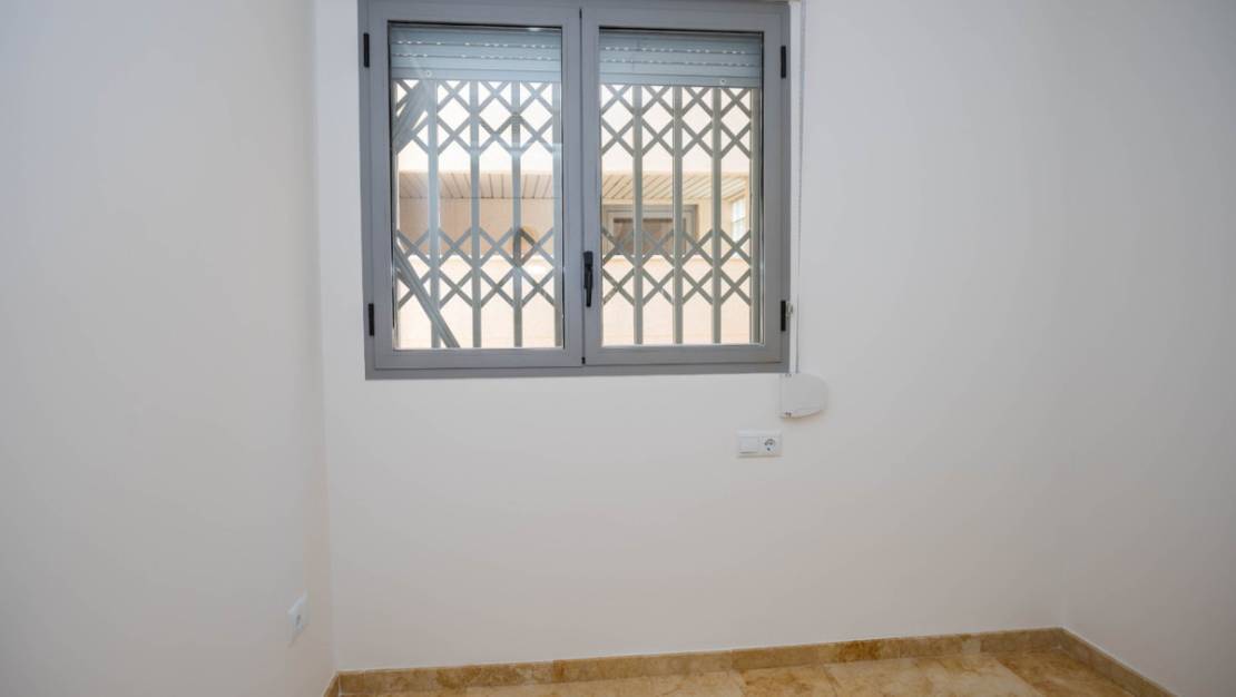 Sale - Apartment - Torrevieja - Playa del Cura