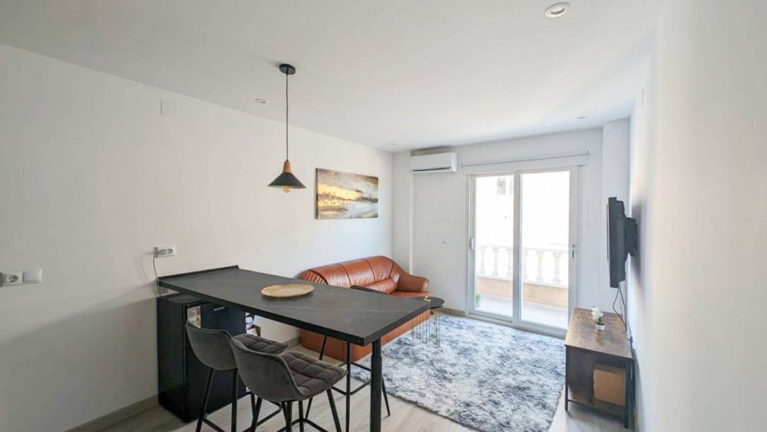 Sale - Apartment - Torrevieja - Playa del Cura