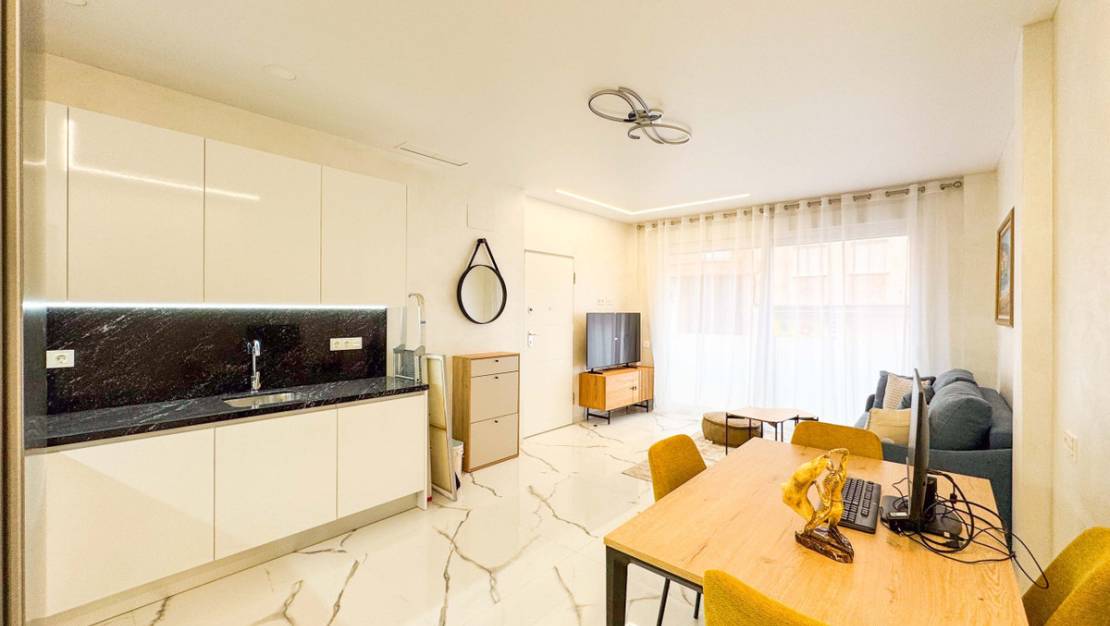 Sale - Apartment - Torrevieja - Playa del Cura