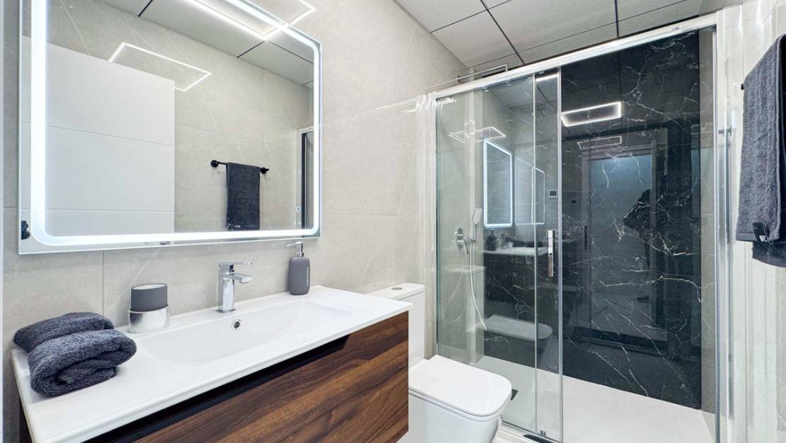 Sale - Apartment - Torrevieja - Playa del Cura