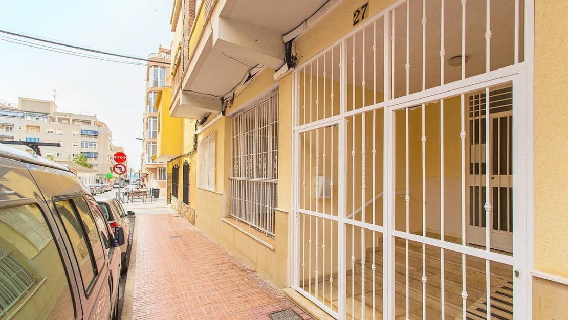 Sale - Apartment - Torrevieja - Playa del Cura
