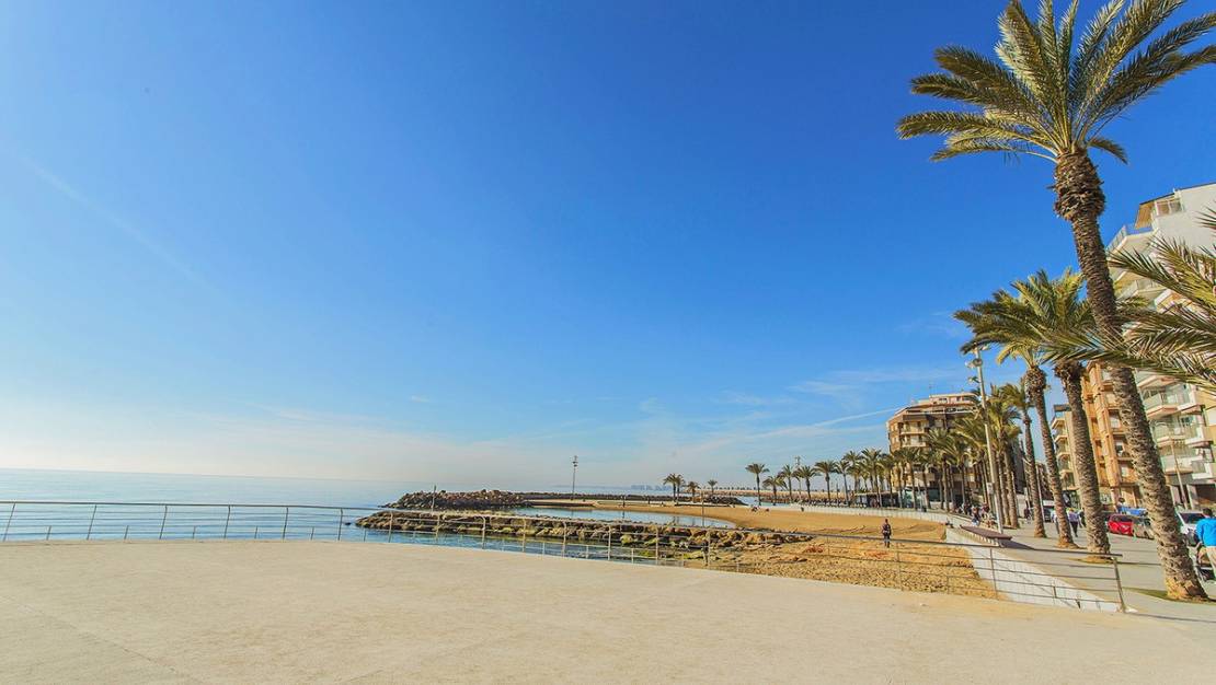 Sale - Apartment - Torrevieja - Playa del Cura